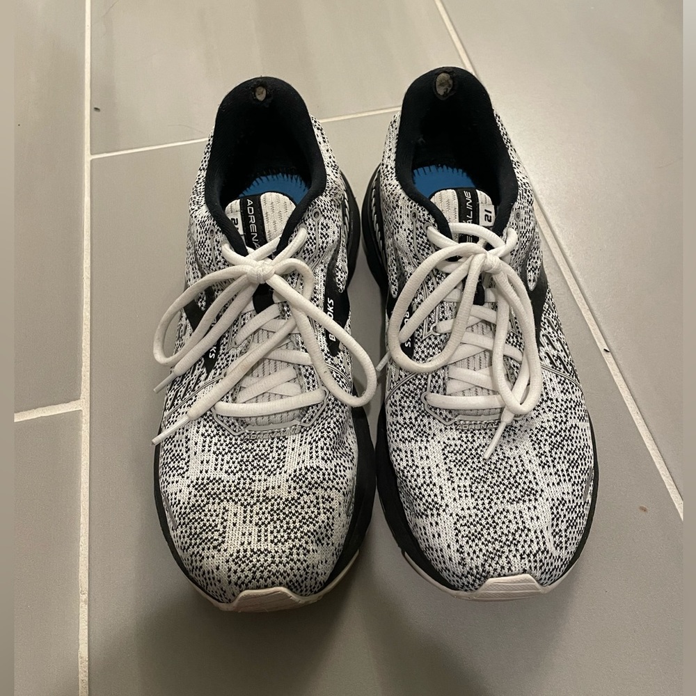 Brooks Adrenaline GTS
